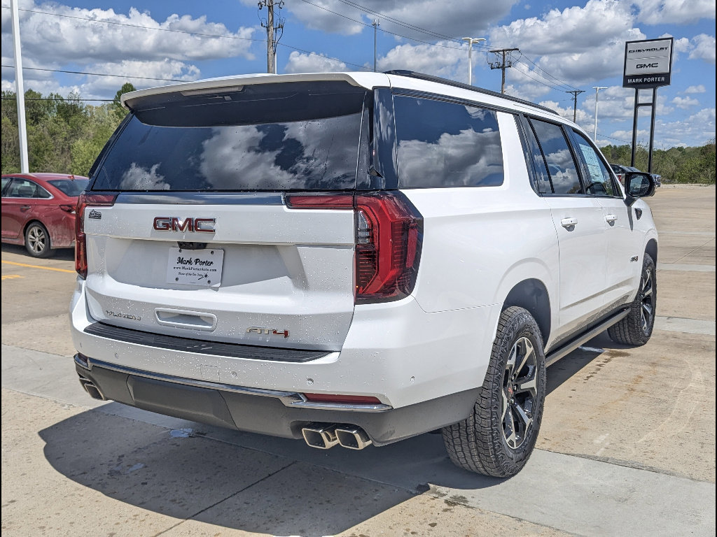 New 2026 GMC Yukon XL AT4 w/ AT4 Premium Plus Package AWD/4WD image 7