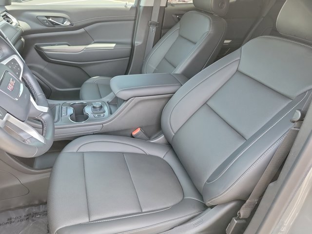 Used 2023 GMC Acadia SLT w/ Elevation Edition FWD image 12