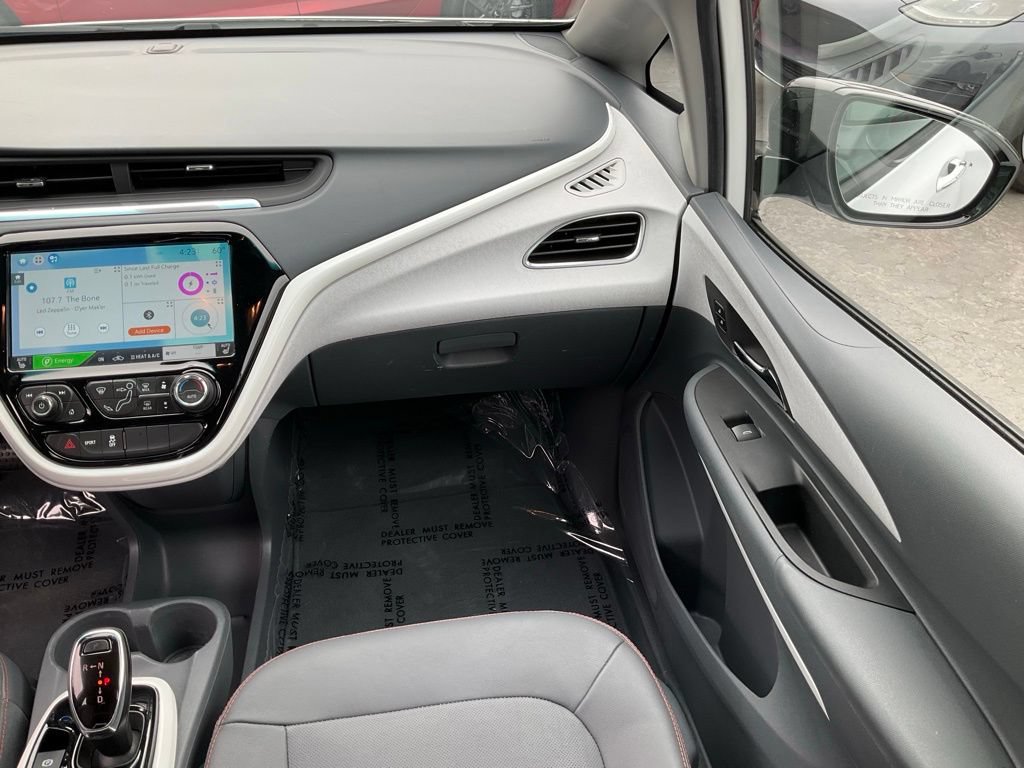Used 2017 Chevrolet Bolt Premier FWD image 58