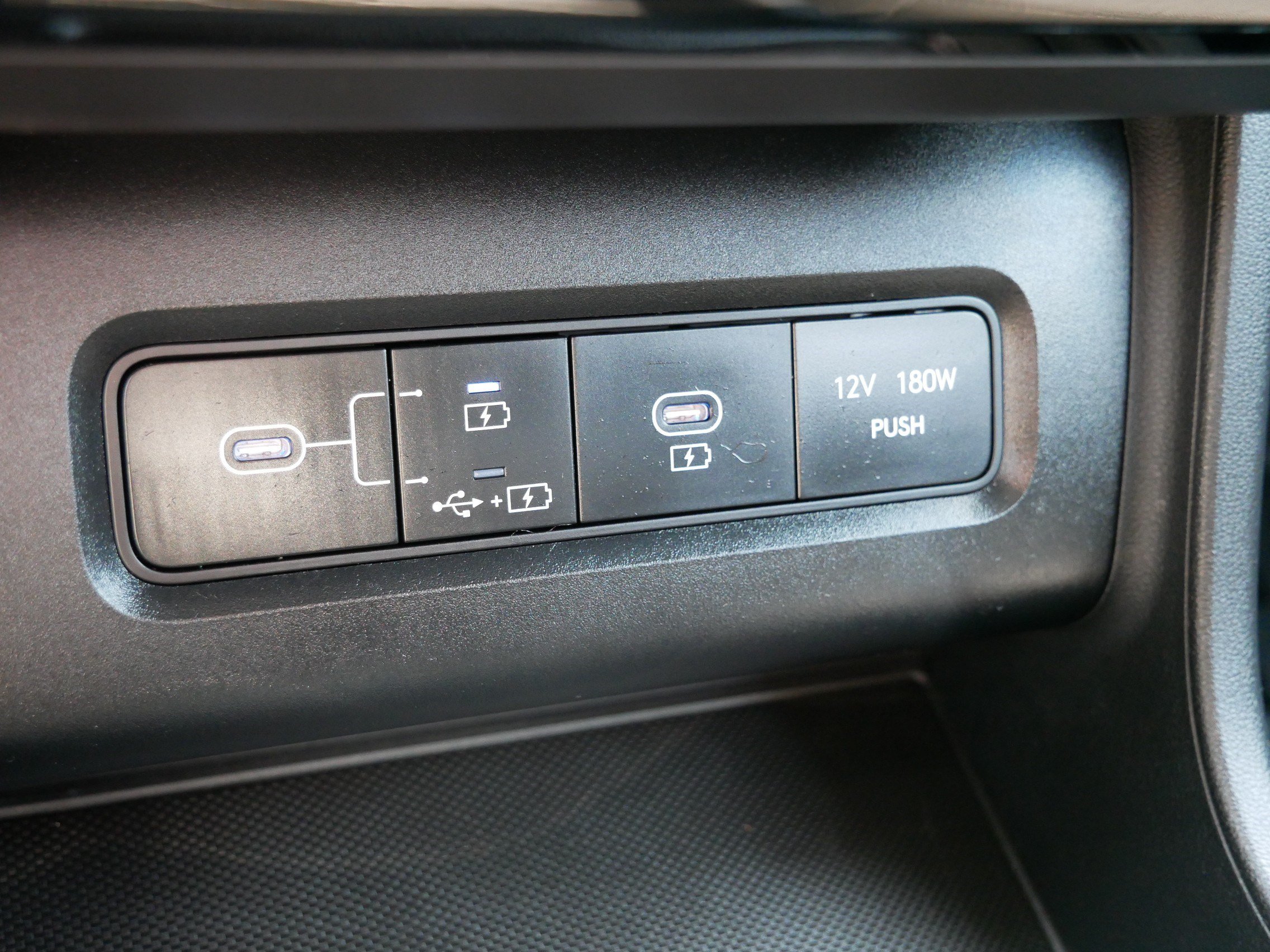 Certified 2026 Hyundai Tucson Blue SE AWD/4WD image 23