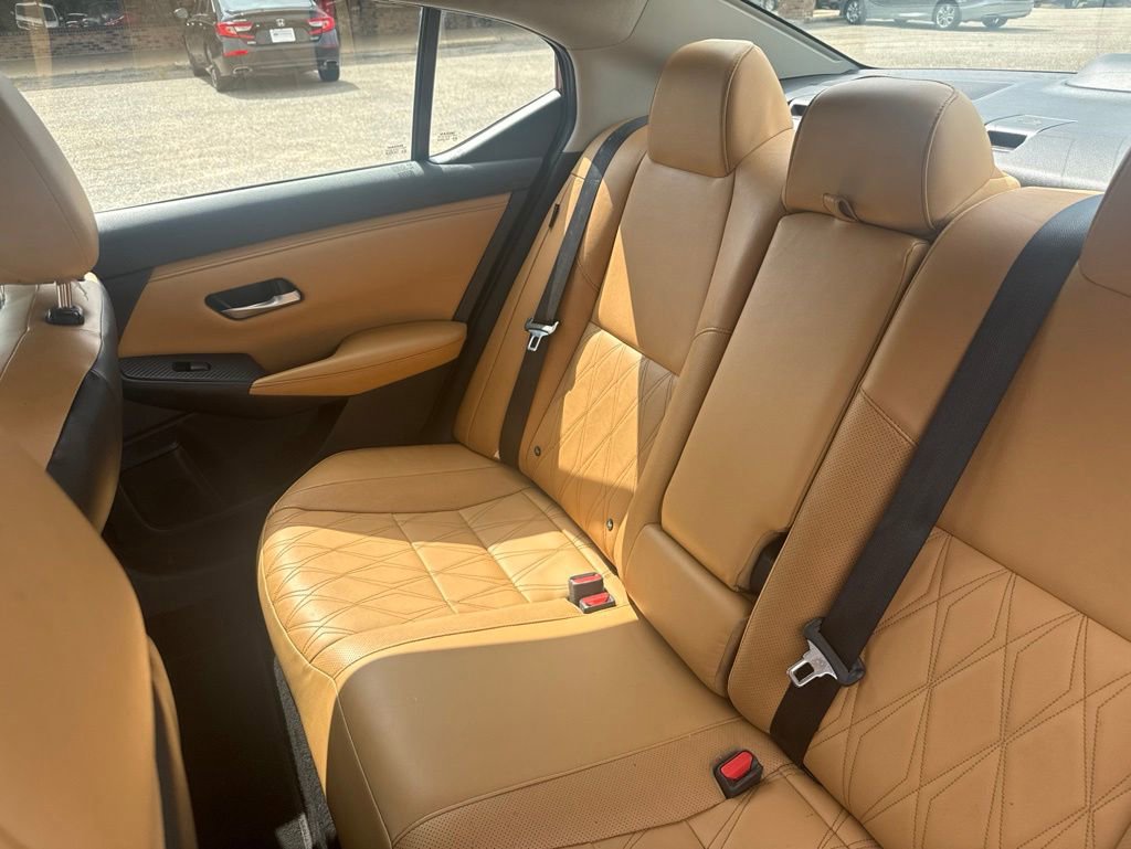 Used 2020 Nissan Sentra SV w/ SV Premium Package FWD image 13