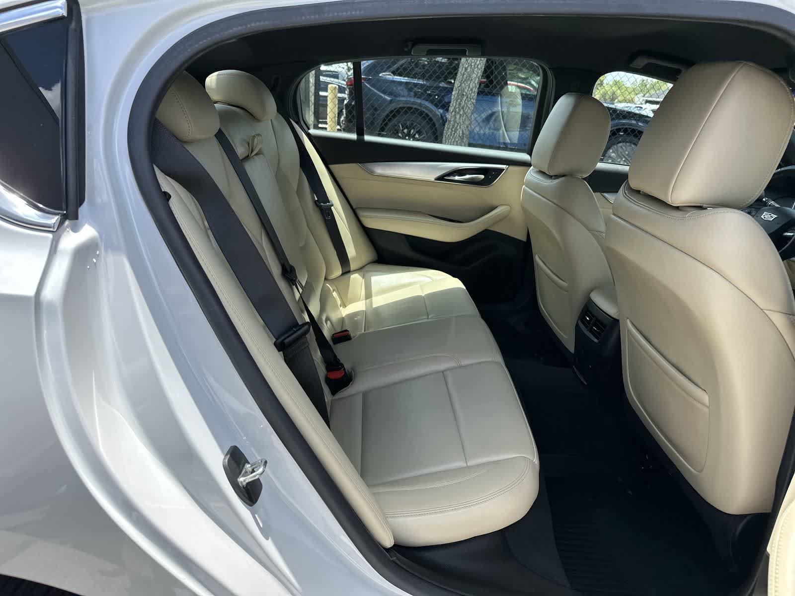 Used 2023 Cadillac CT5 Luxury RWD image 18