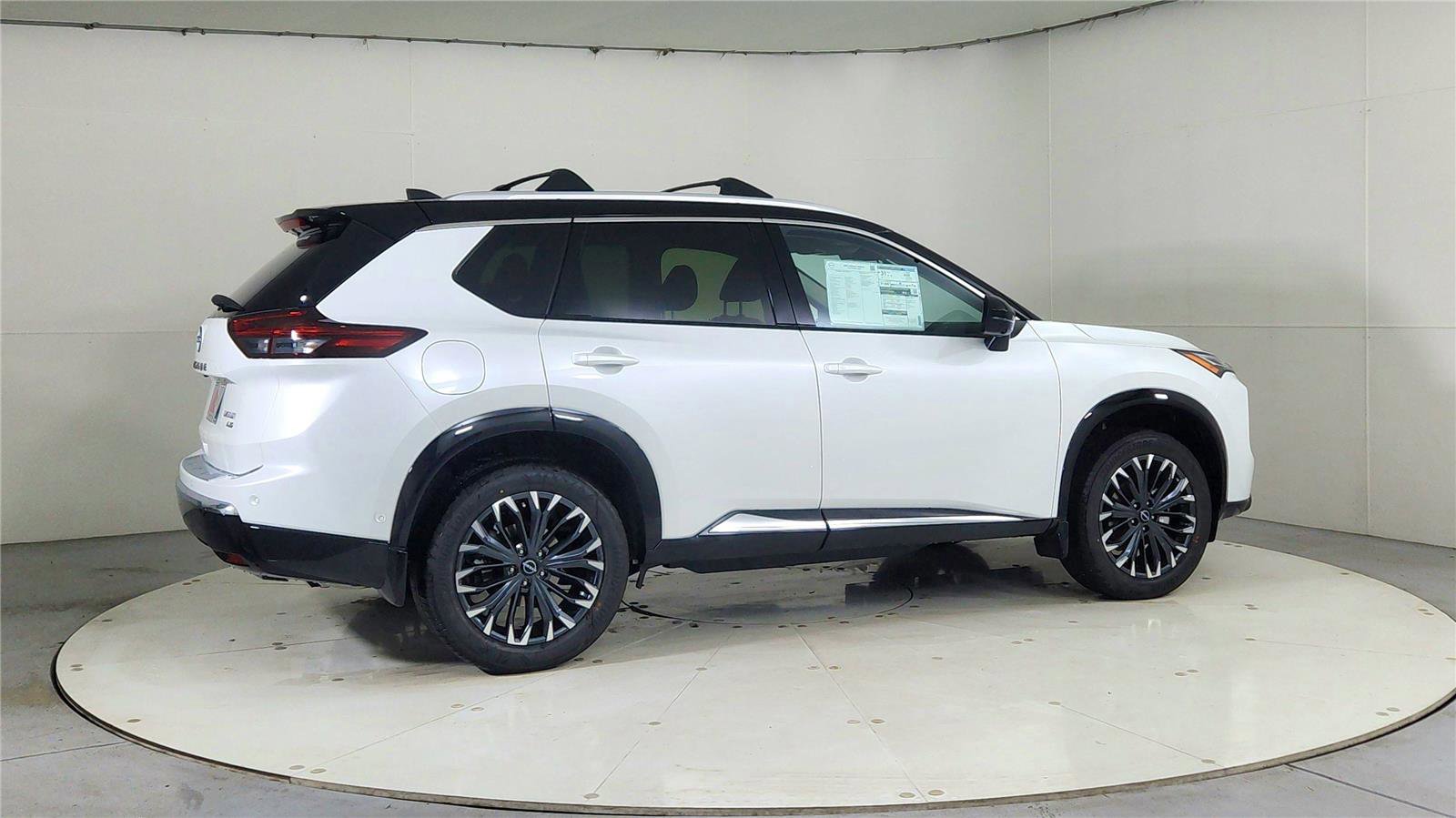 New 2026 Nissan Rogue Platinum w/ Platinum Premium Package image 7