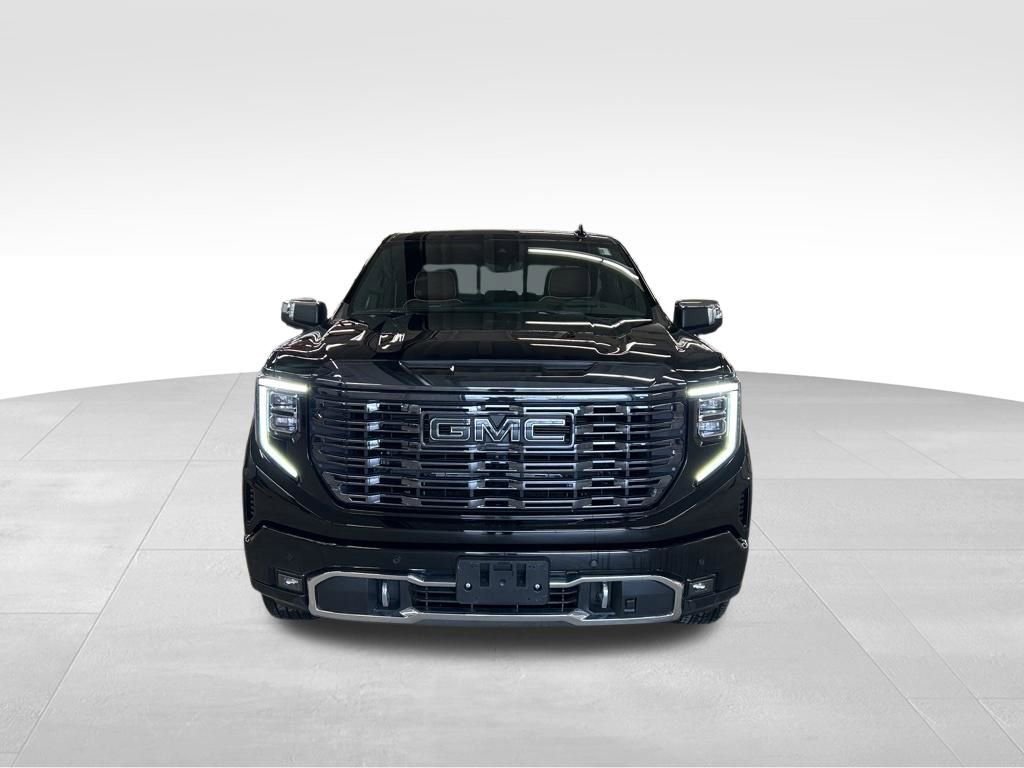 Used 2024 GMC Sierra 1500 Denali Ultimate AWD/4WD image 2