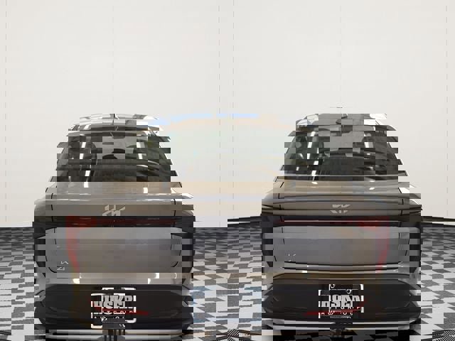 Used 2025 Kia K4 image 11