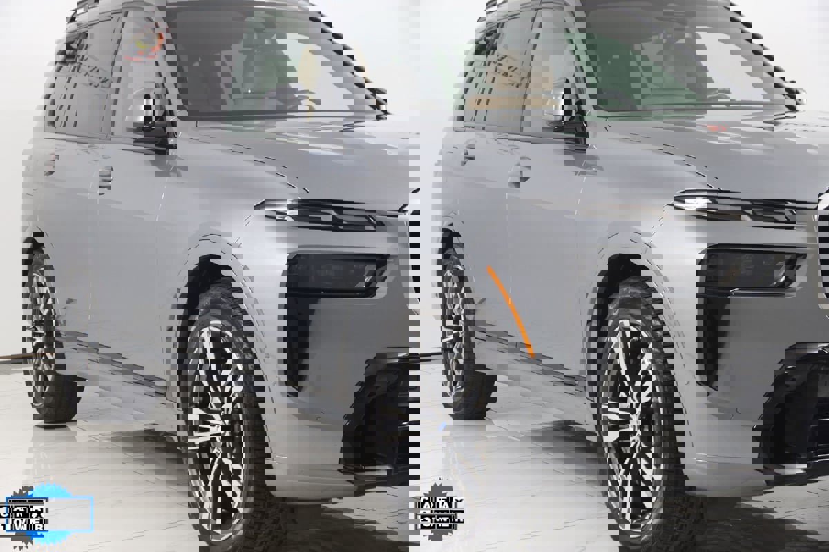 Used 2024 BMW X7 xDrive40i w/ M Sport Package image 52