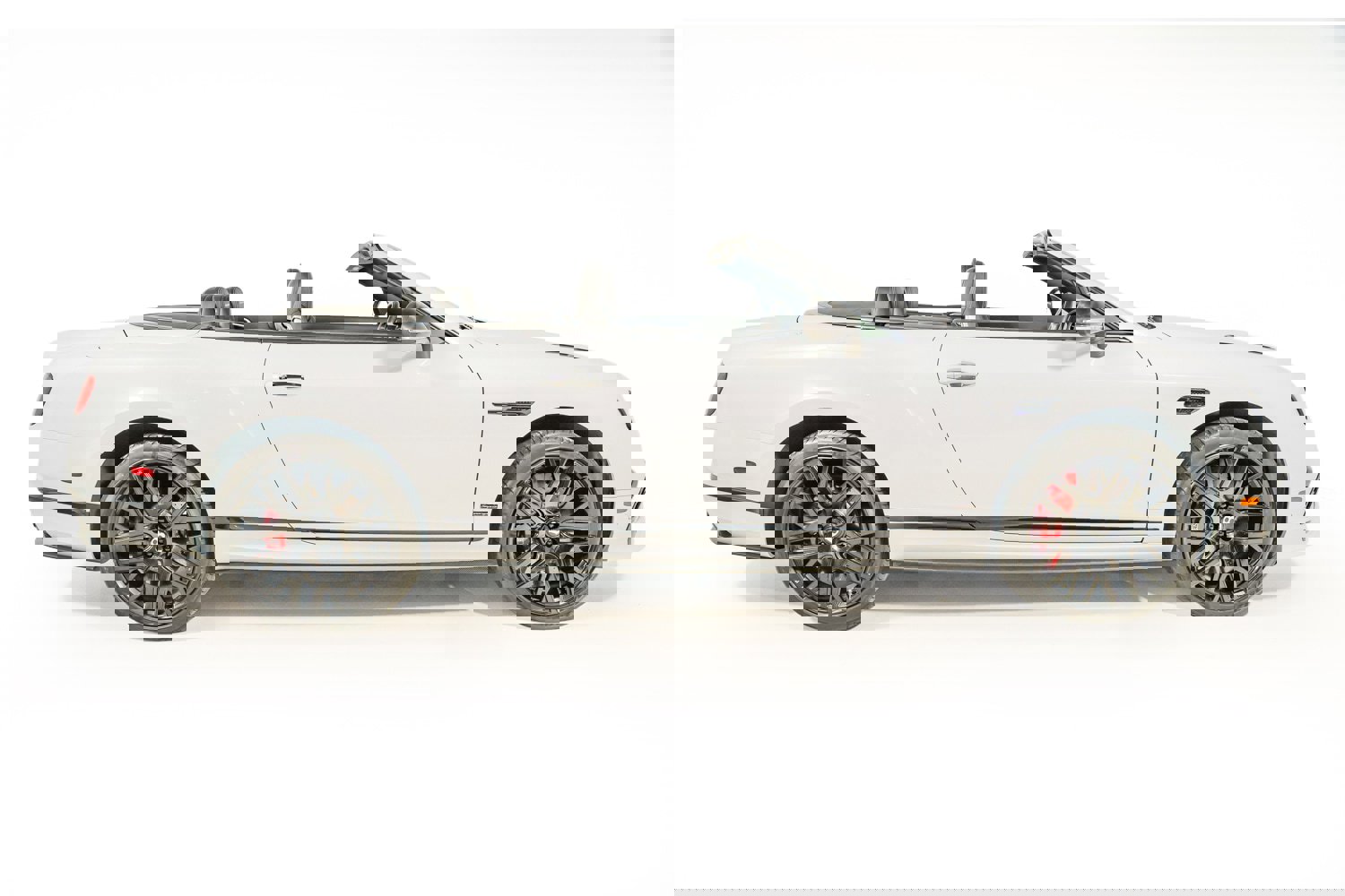 Used 2018 Bentley Continental GT Supersports image 24