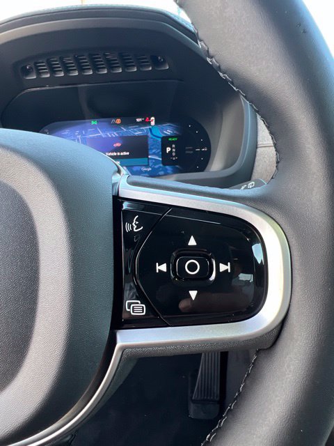 New 2026 Volvo XC90 T8 Plus w/ Protection Package AWD/4WD image 12