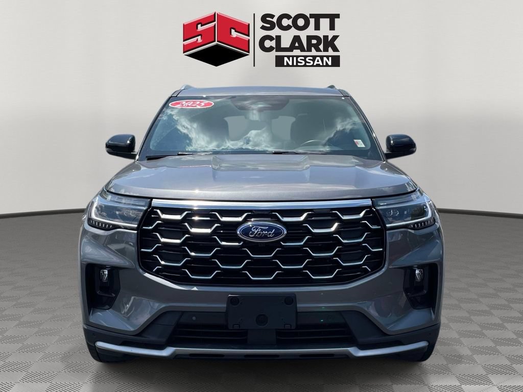 Used 2025 Ford Explorer Platinum w/ LUX Leather Package AWD/4WD video 2