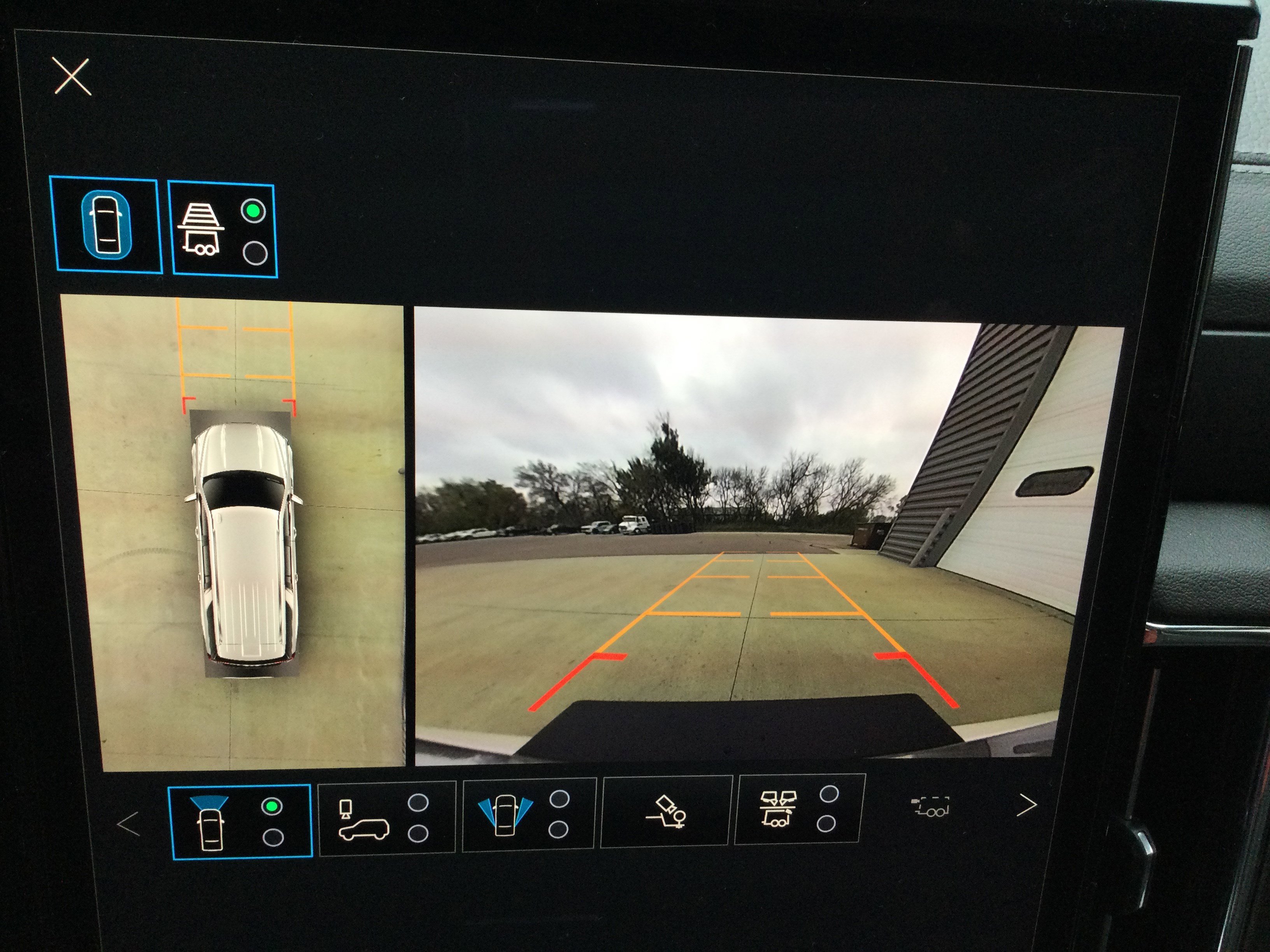 New 2026 GMC Yukon XL Denali w/ Denali Reserve Package image 22