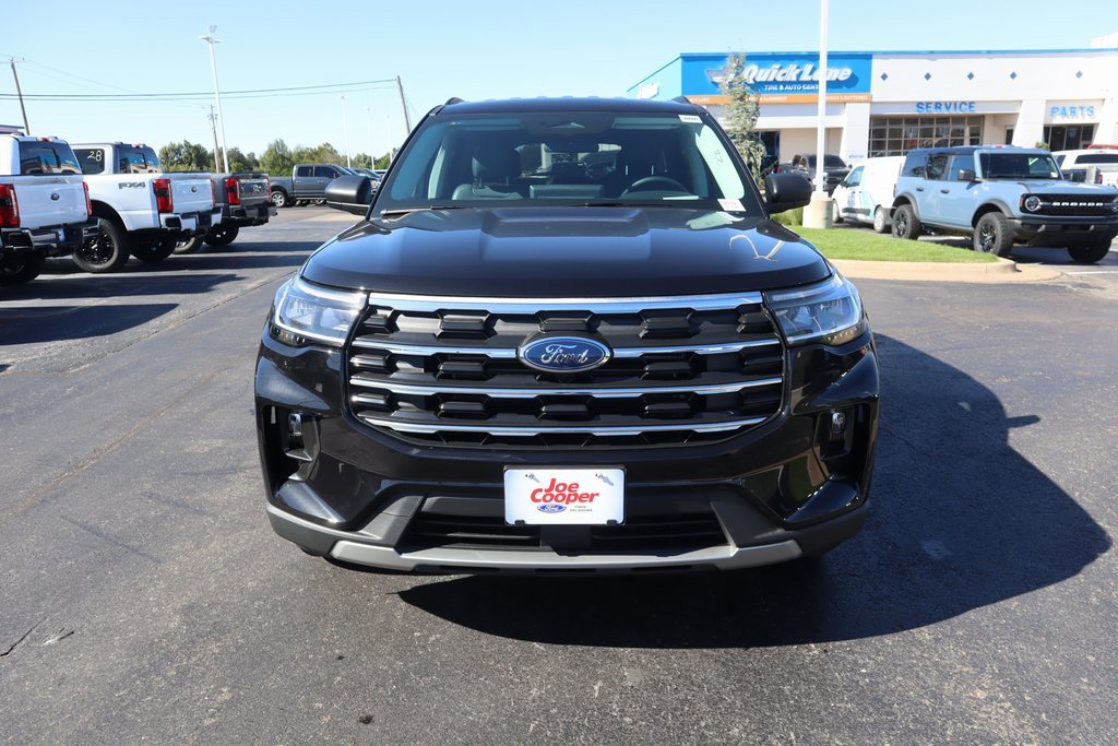 New 2026 Ford Explorer Active w/ Active Comfort Package image 10
