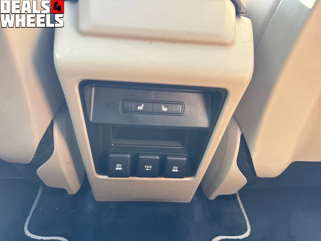 Used 2019 Land Rover Discovery Sport AWD/4WD image 31