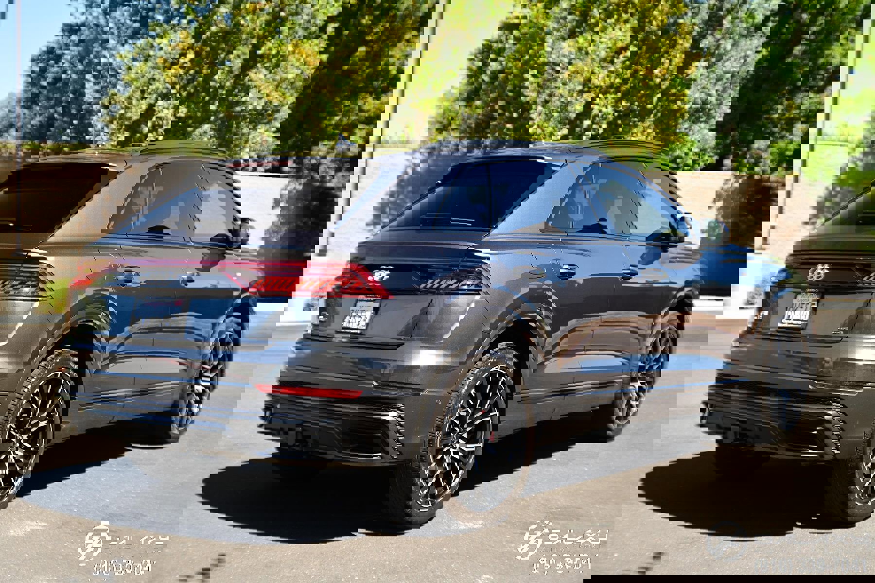 Used 2021 Audi Q8 Premium Plus w/ Premium Plus Package image 3