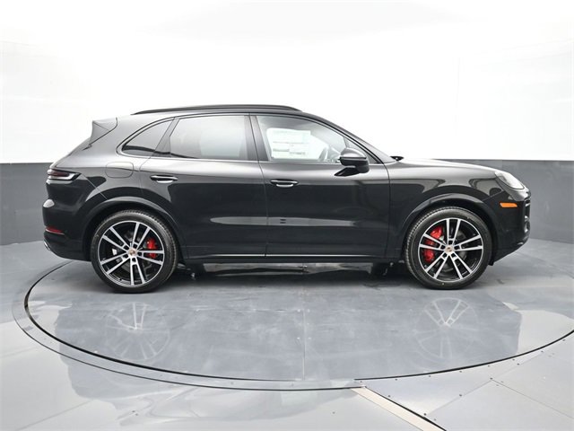 New 2026 Porsche Cayenne S image 24