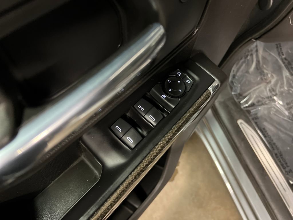 Used 2020 Chevrolet Silverado 1500 LT w/ All-Star Edition image 11