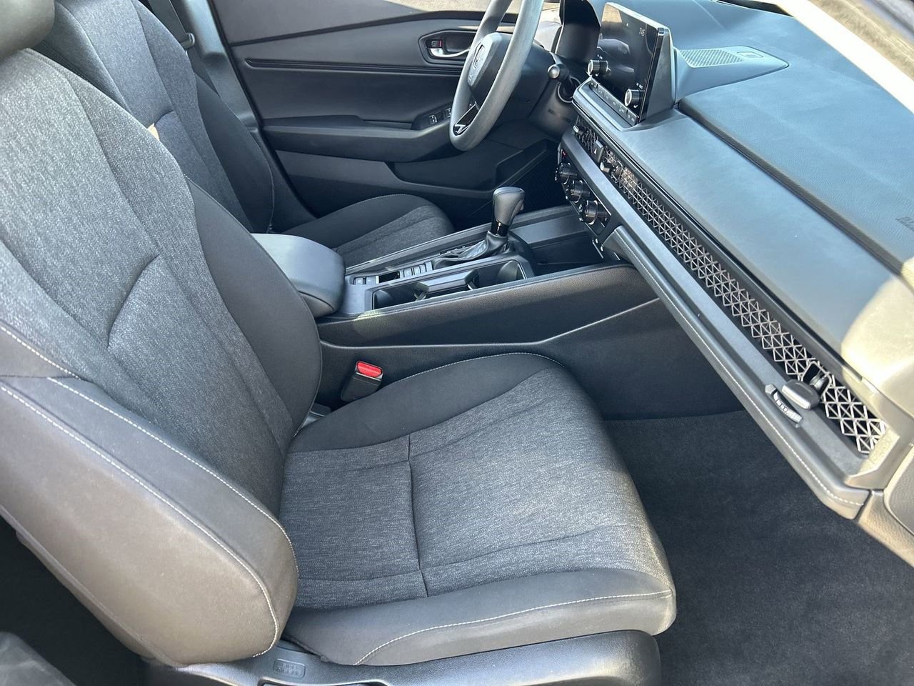 Used 2024 Honda Accord EX image 9