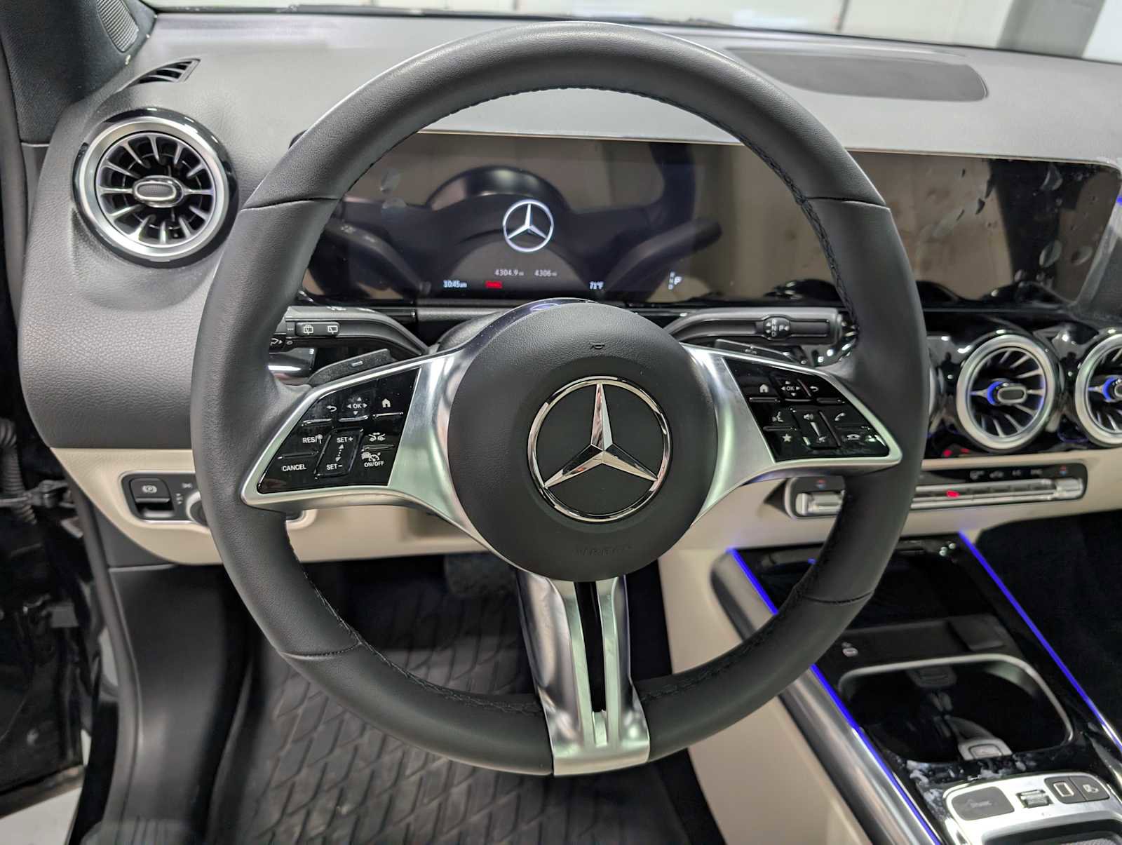 Certified 2026 Mercedes-Benz GLA 250 4MATIC image 34
