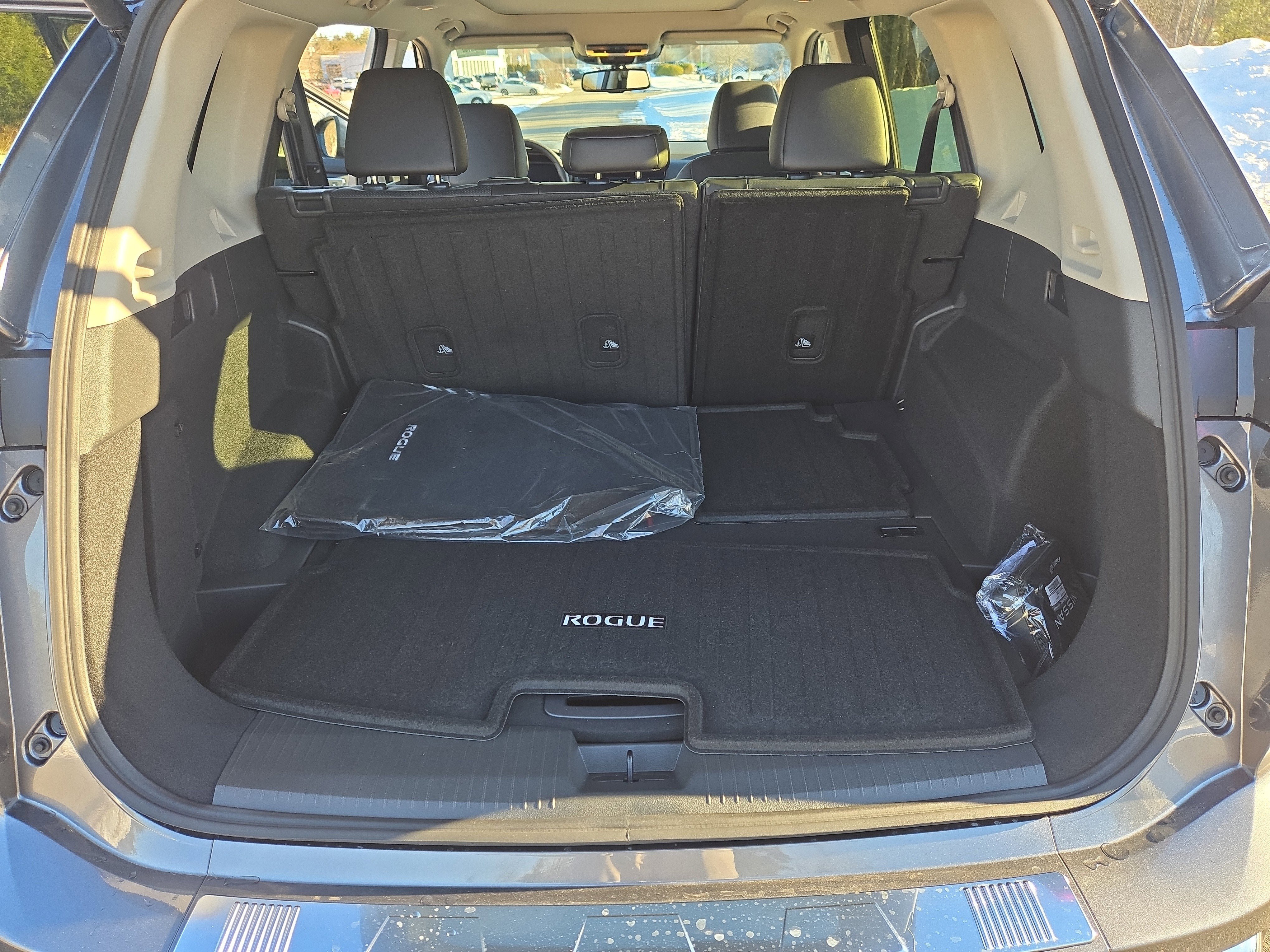New 2026 Nissan Rogue Platinum w/ Platinum Premium Package AWD/4WD image 16