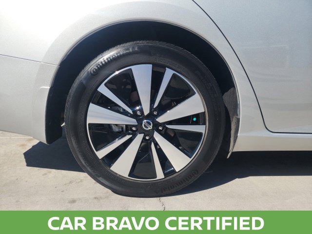 Used 2022 Nissan Altima 2.5 SV w/ SV Premium Package FWD image 13