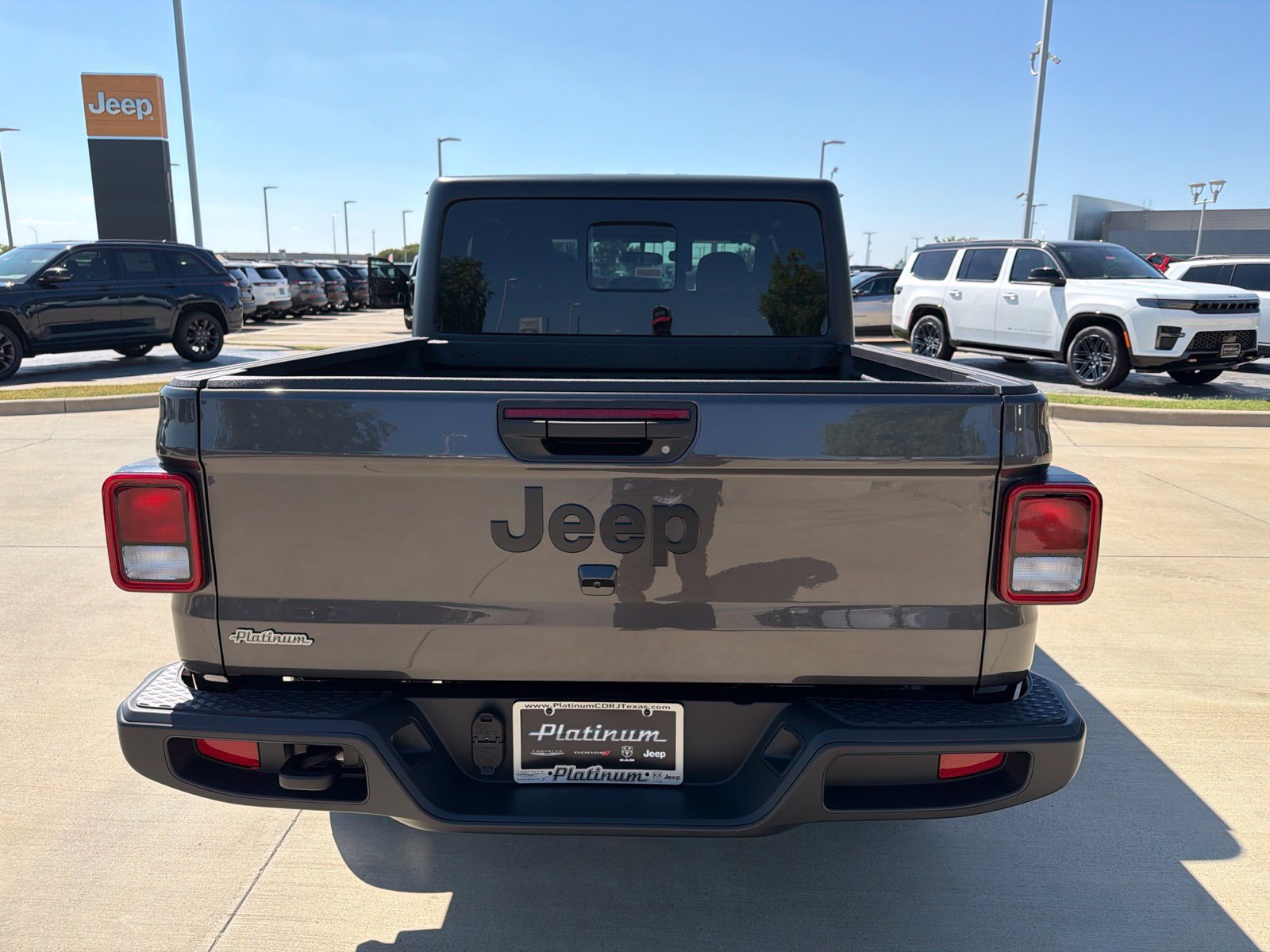 New 2026 Jeep Gladiator Sport AWD/4WD image 4