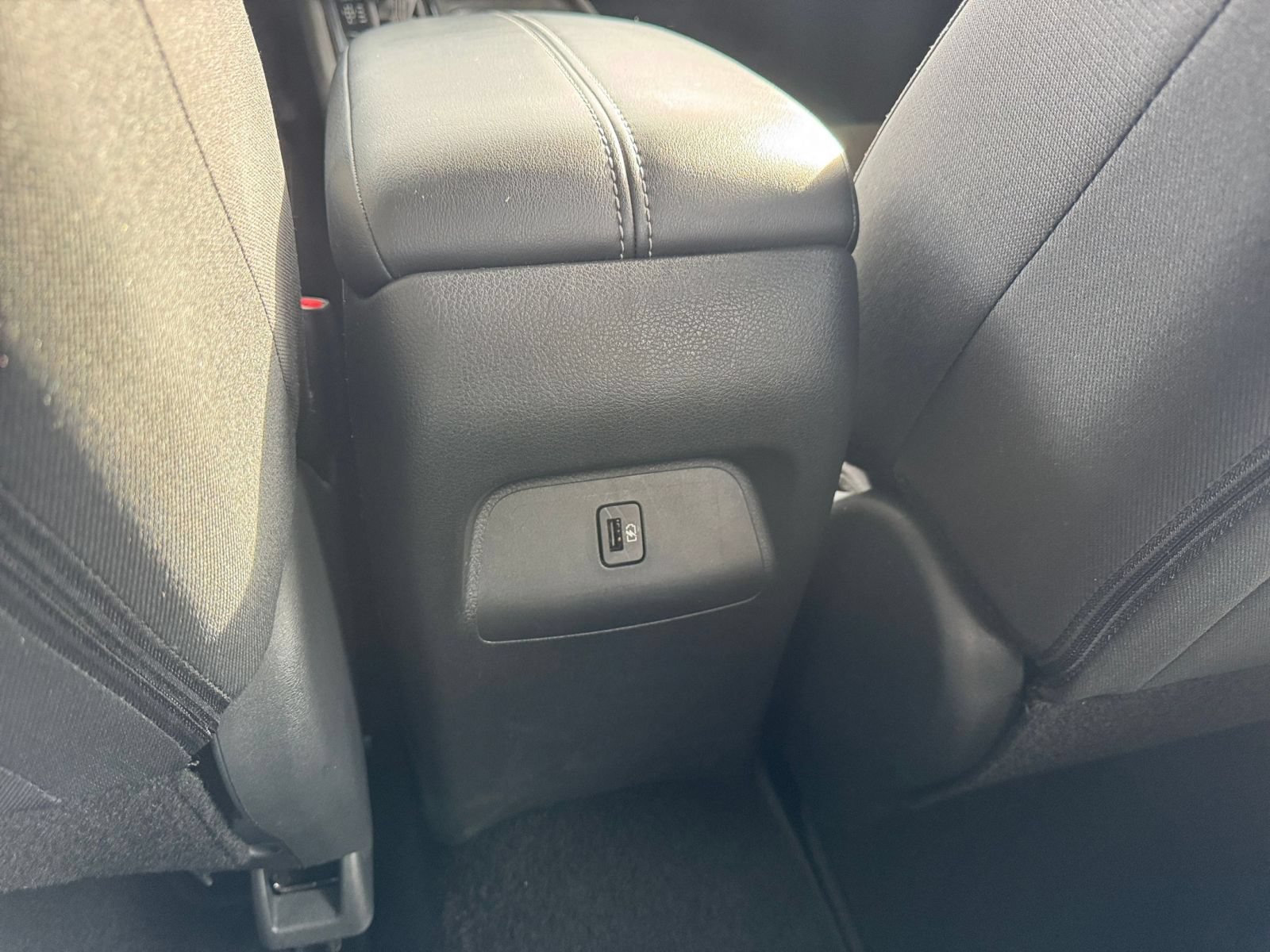Used 2025 Nissan Sentra SV FWD image 21