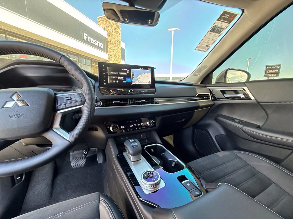 New 2026 Mitsubishi Outlander SE AWD/4WD image 24
