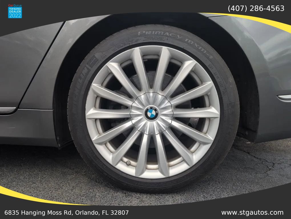 Used 2016 BMW 740i image 32