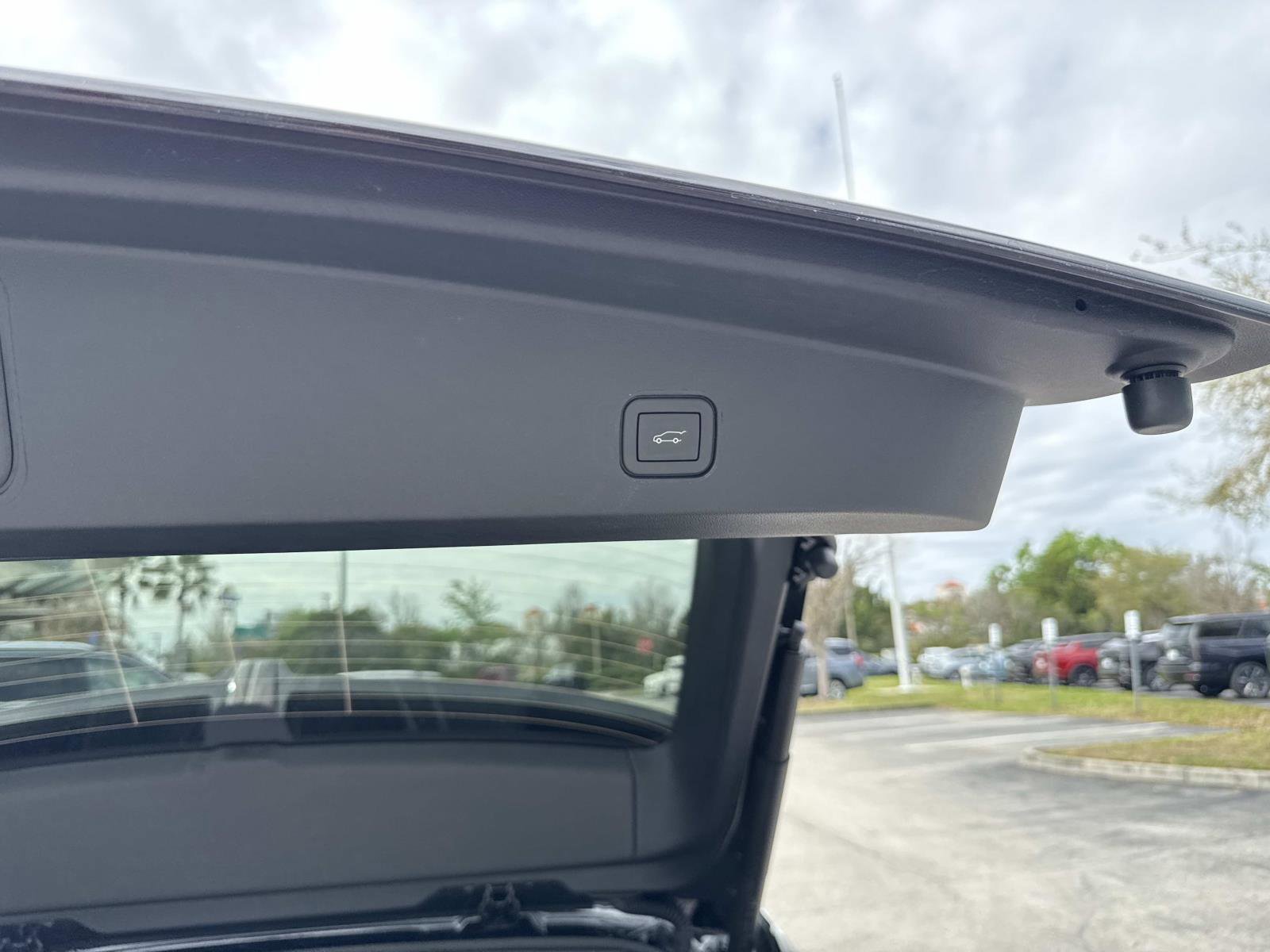 New 2026 Cadillac Lyriq Premium Luxury w/ LPO, Floor Liner Package RWD image 12