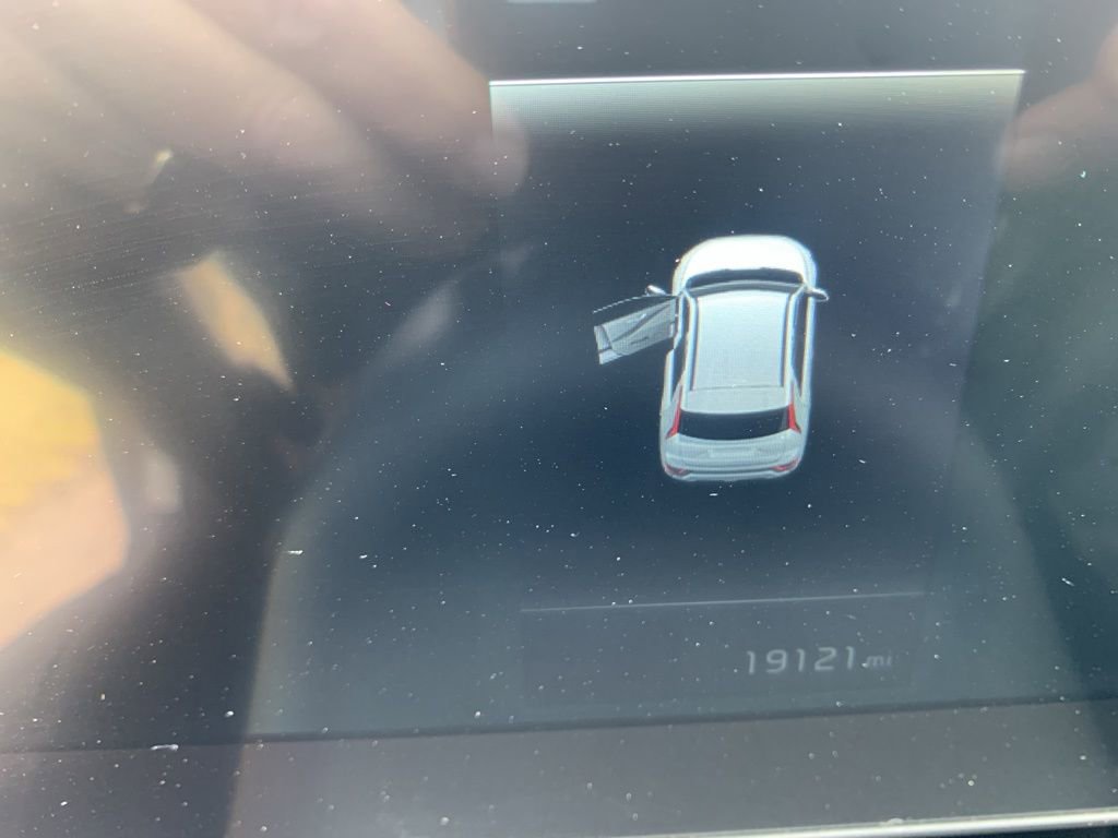 Used 2024 Kia Niro EX image 9