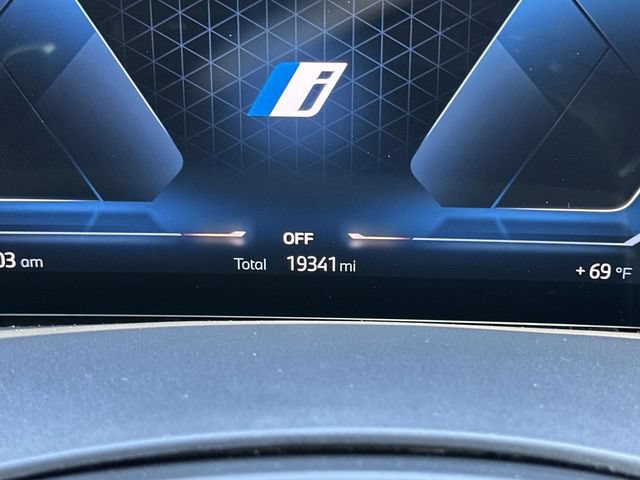 Certified 2024 BMW X5 xDrive50e w/ Climate Comfort Package AWD/4WD image 31