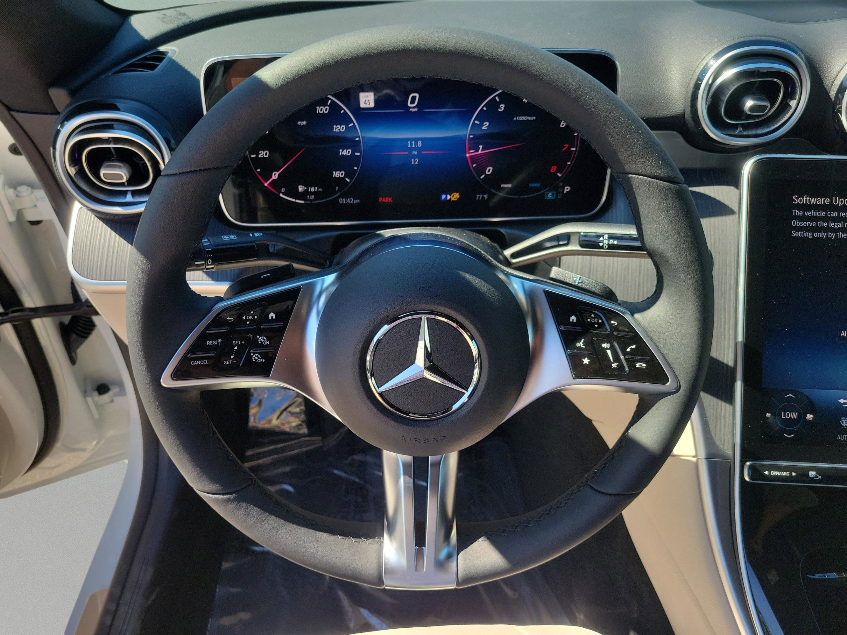 New 2026 Mercedes-Benz CLE 300 4MATIC Coupe image 14
