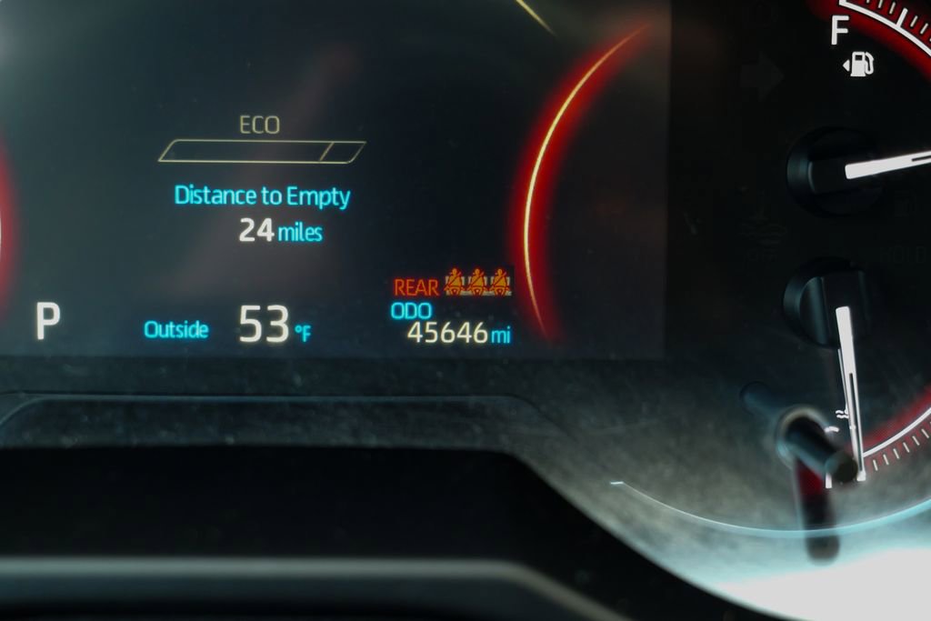 Used 2024 Toyota RAV4 LE AWD/4WD image 46