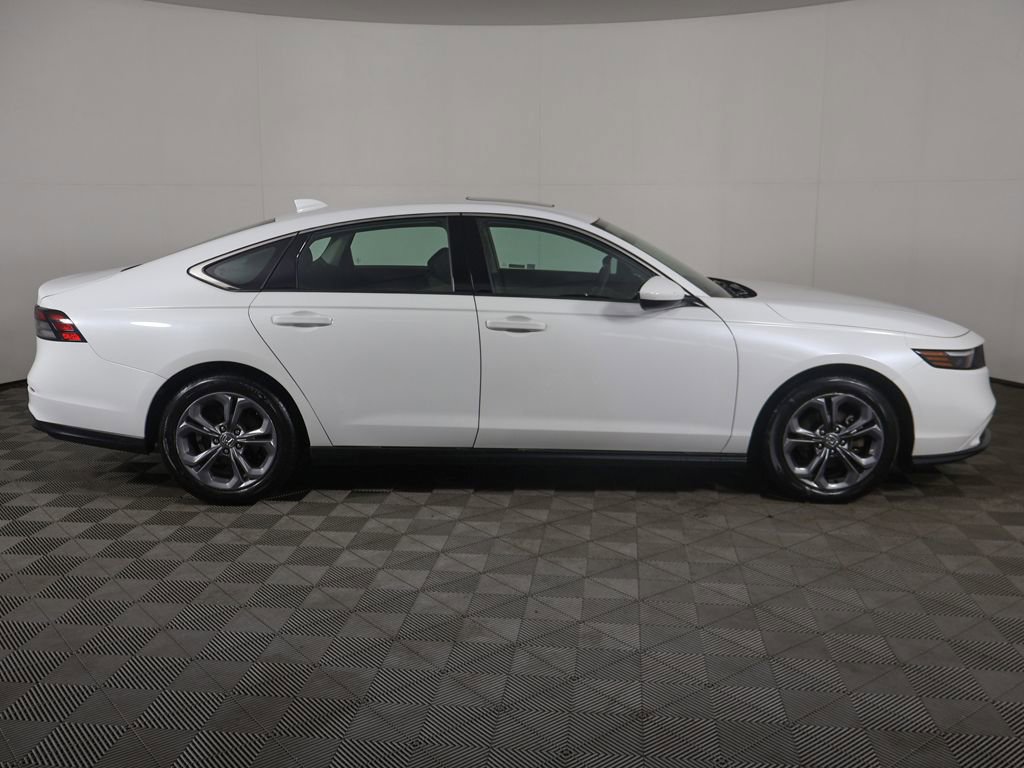 Used 2023 Honda Accord EX image 17
