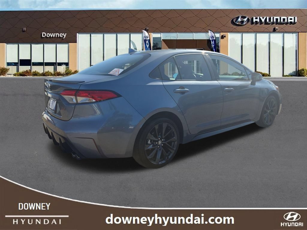 Used 2025 Toyota Corolla SE FWD image 5