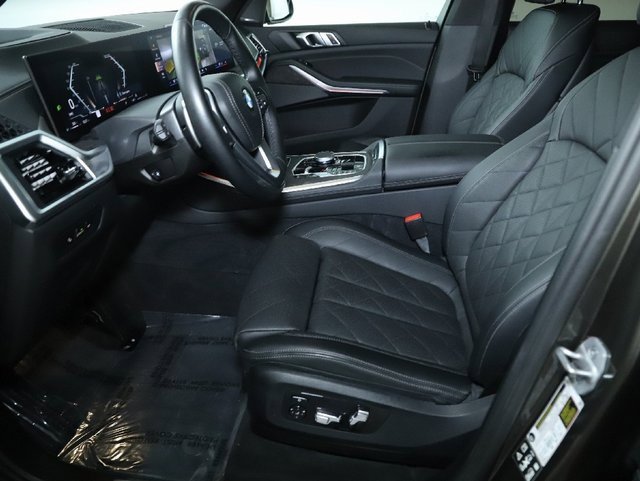 Certified 2025 BMW X5 xDrive40i w/ Premium Package image 19