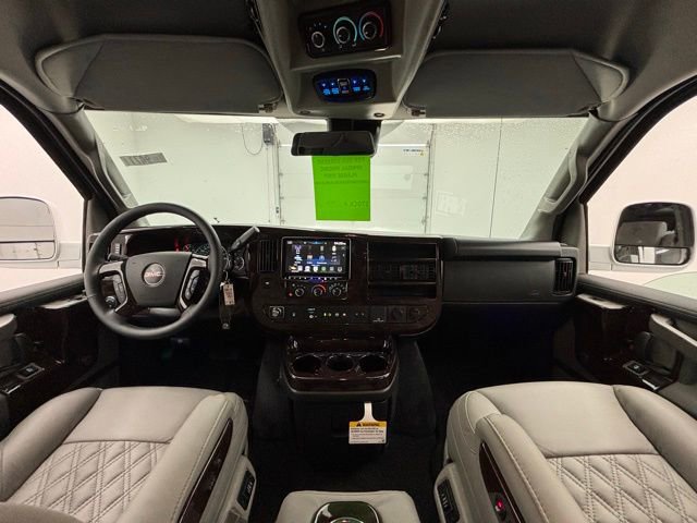 New 2026 GMC Savana 2500 image 24