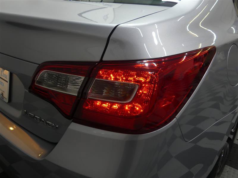 Used 2018 Subaru Legacy 2.5i Premium w/ Eyesight & BSD & Rcta & HBA AWD/4WD image 16