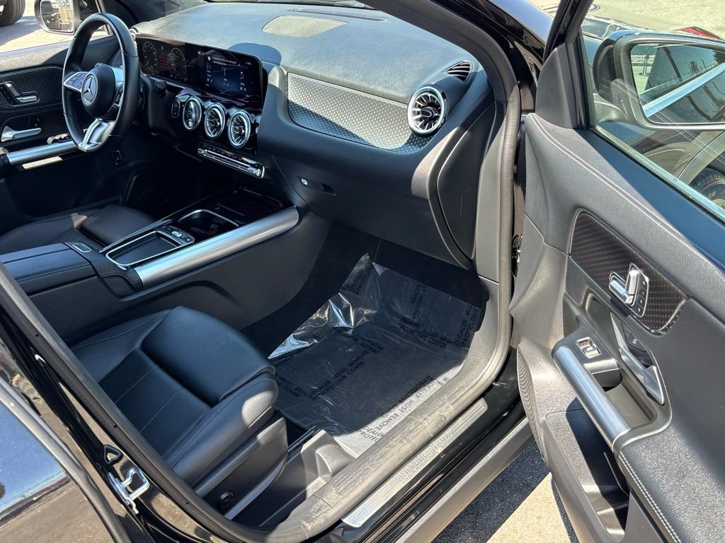 Used 2025 Mercedes-Benz GLA 250 image 25