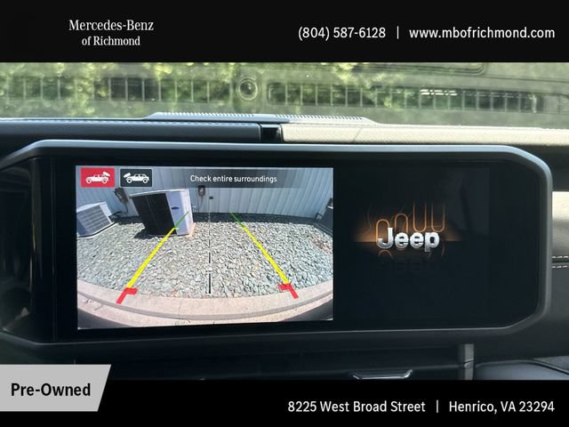 Used 2024 Jeep Wrangler Unlimited Sahara w/ Technology Group AWD/4WD image 24