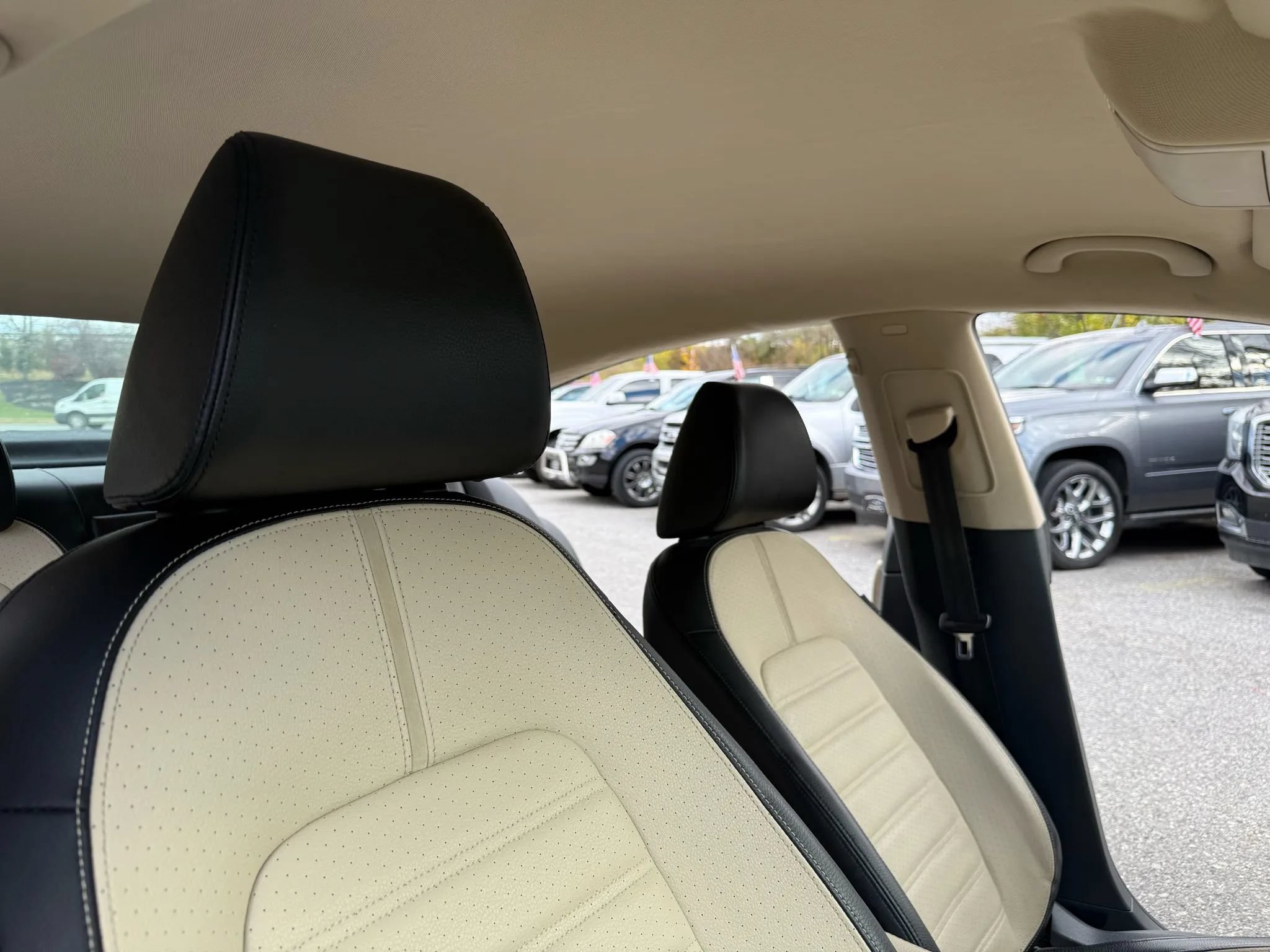 Used 2009 Volkswagen CC Sport FWD image 18