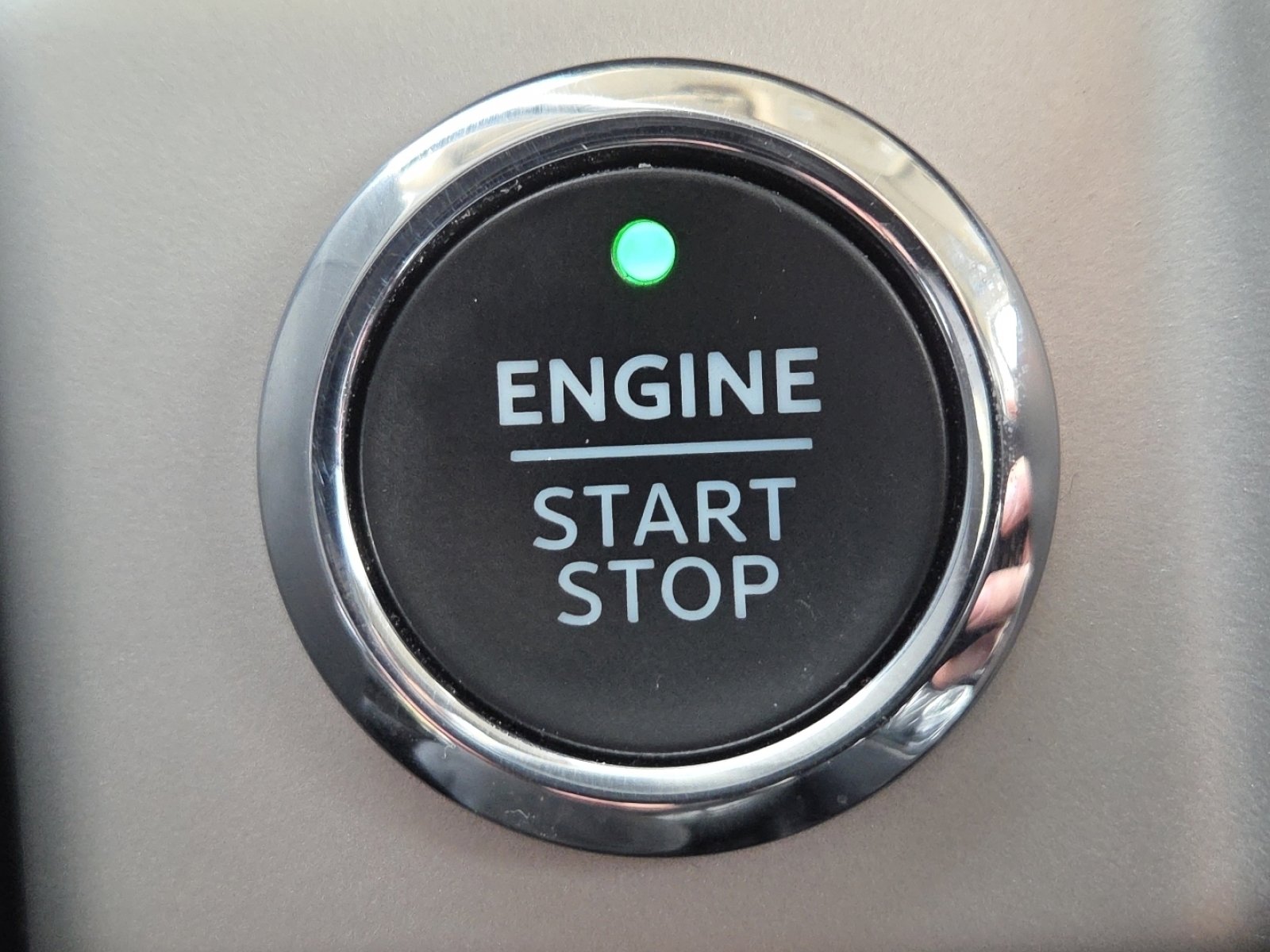 Used 2024 Ford Expedition XLT image 35