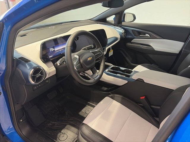 New 2026 Chevrolet Equinox EV LT image 8