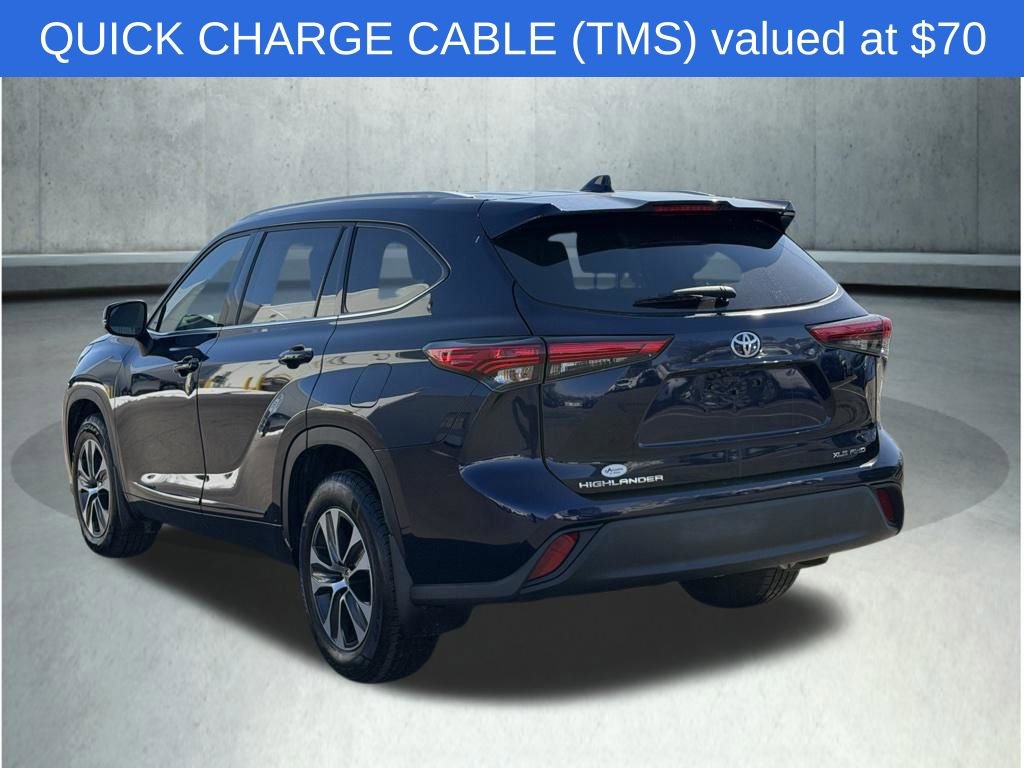 Used 2022 Toyota Highlander XLE image 9