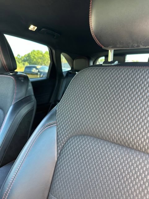 Used 2023 Ford Escape ST-Line w/ Tech Pack #1 AWD/4WD image 17