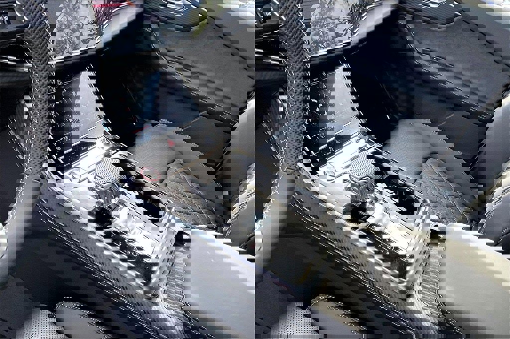 New 2026 Audi SQ7 Premium Plus image 23