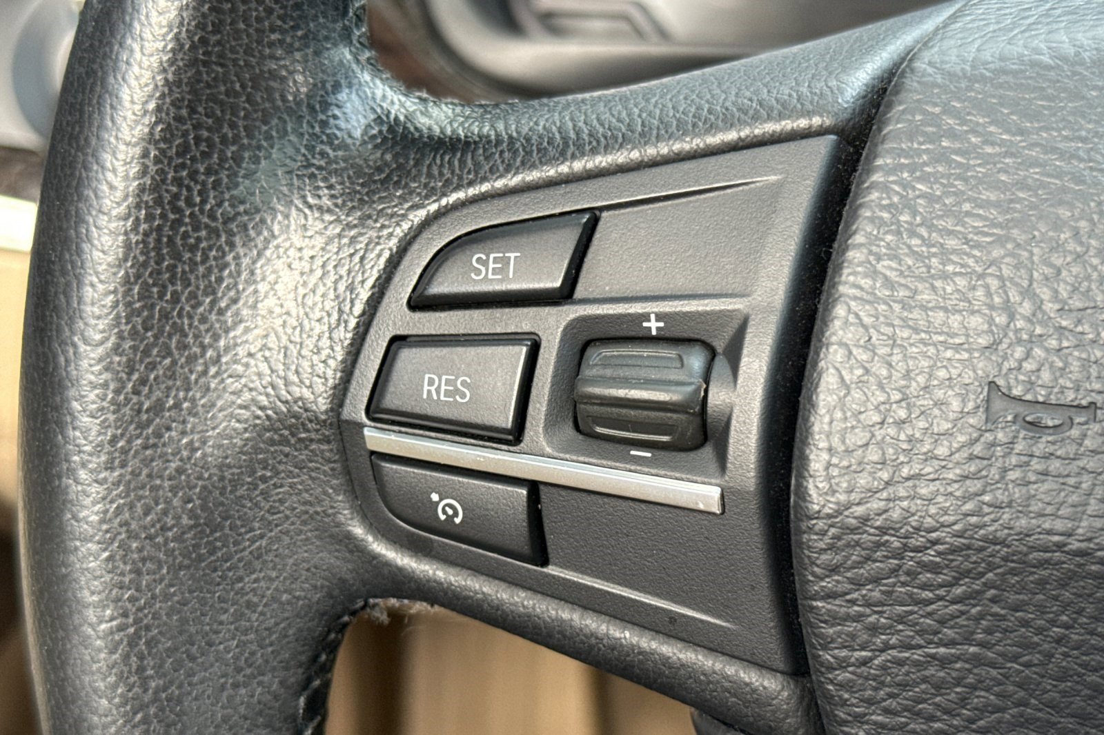 Used 2014 BMW 528i Sedan image 30