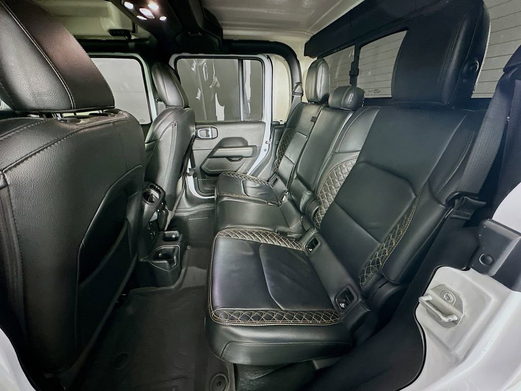 Certified 2022 Jeep Gladiator Overland image 37