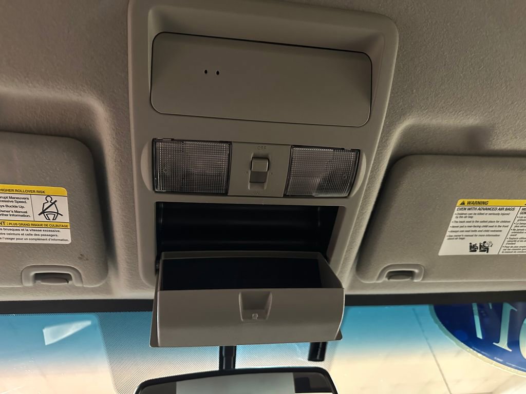 Used 2017 Nissan Frontier SV w/ SV Value Truck Package image 31