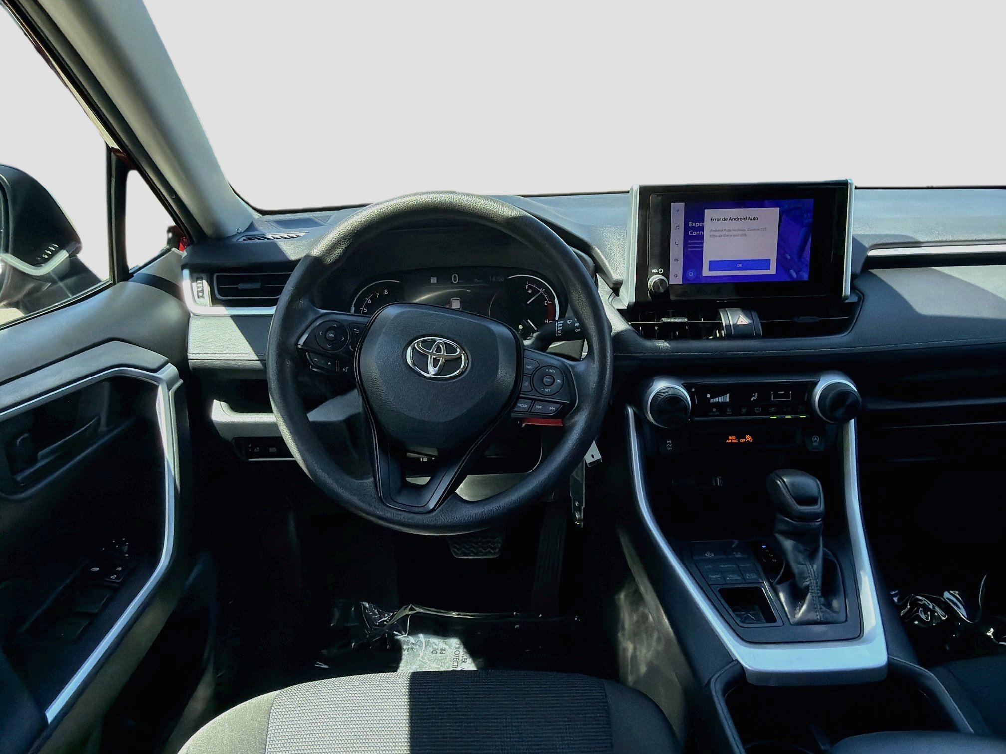 Used 2023 Toyota RAV4 LE AWD/4WD image 20