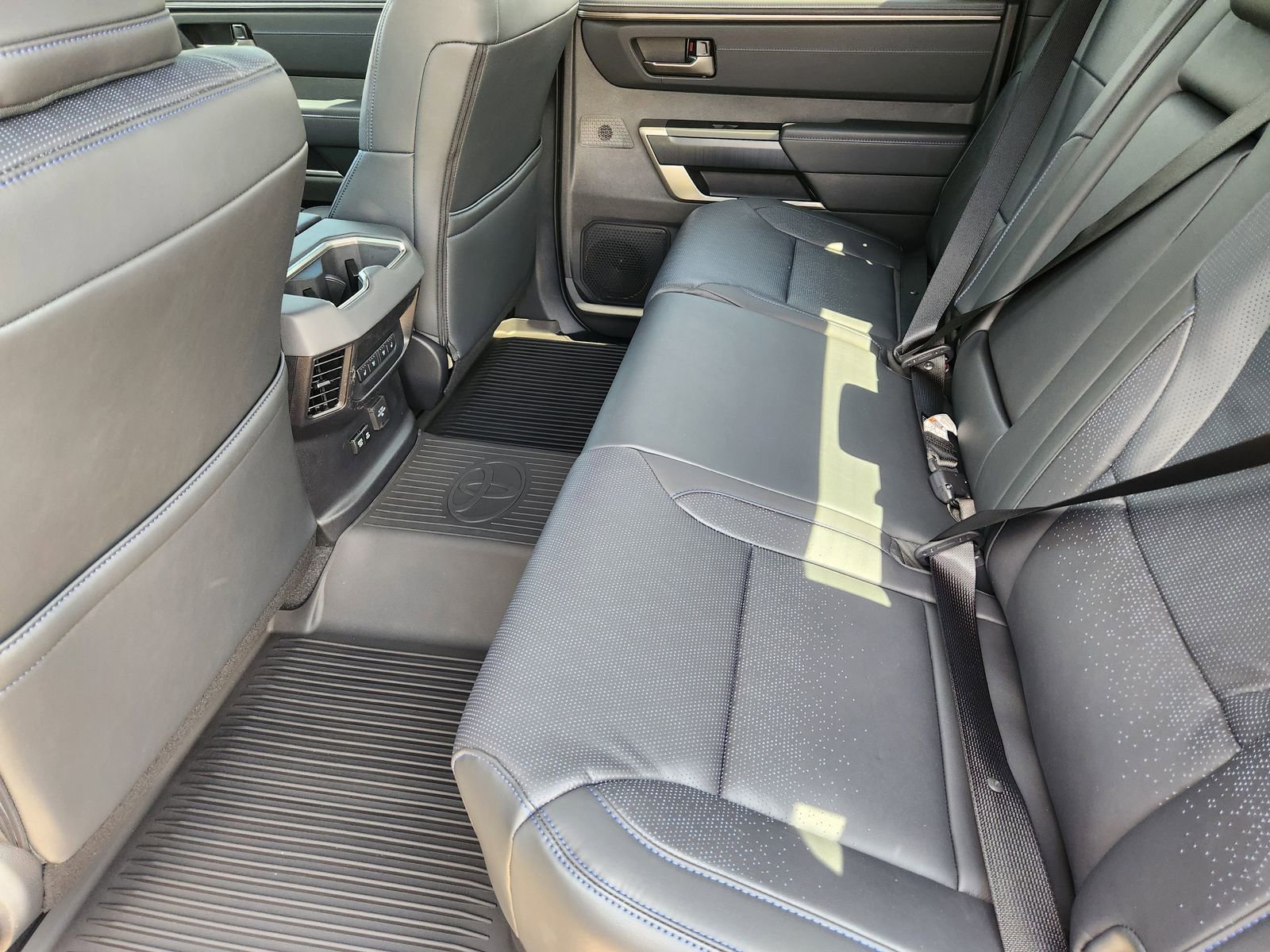 New 2026 Toyota Tundra Platinum AWD/4WD image 25